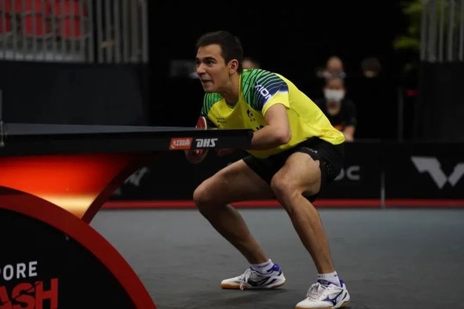 在此背景下 在此背景下